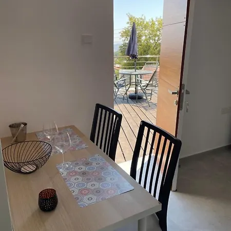 Stonehouse With Private Swimming Pool