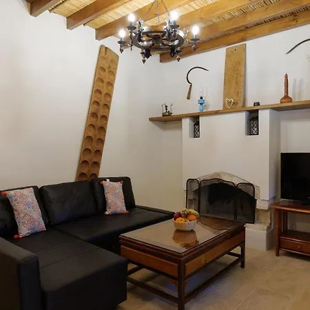 Villa Stonehouse With Private Swimming Pool Paphos