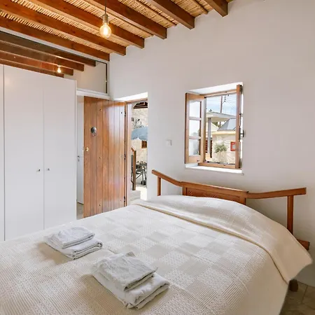 Stonehouse With Private Swimming Pool Villa *