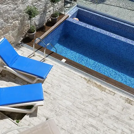 Stonehouse With Private Swimming Pool Kallepia