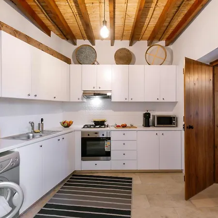 Stonehouse With Private Swimming Pool Βίλα