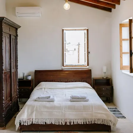 Stonehouse With Private Swimming Pool Vila *