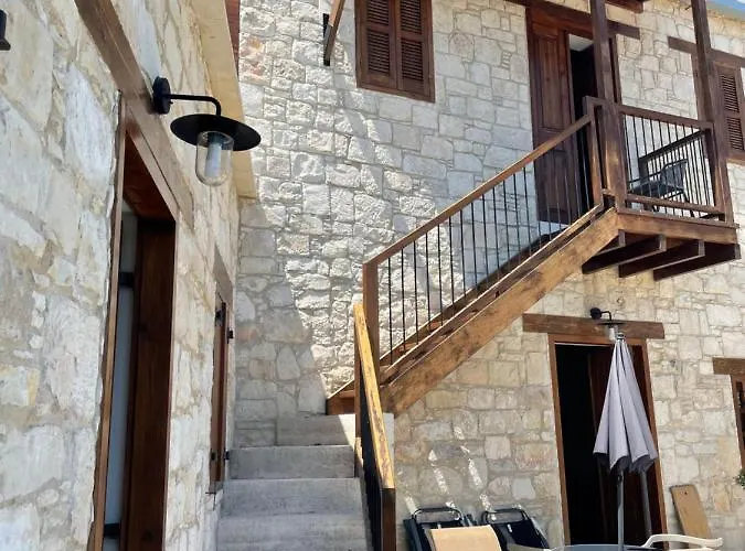 Vila Stonehouse With Private Swimming Pool Paphos