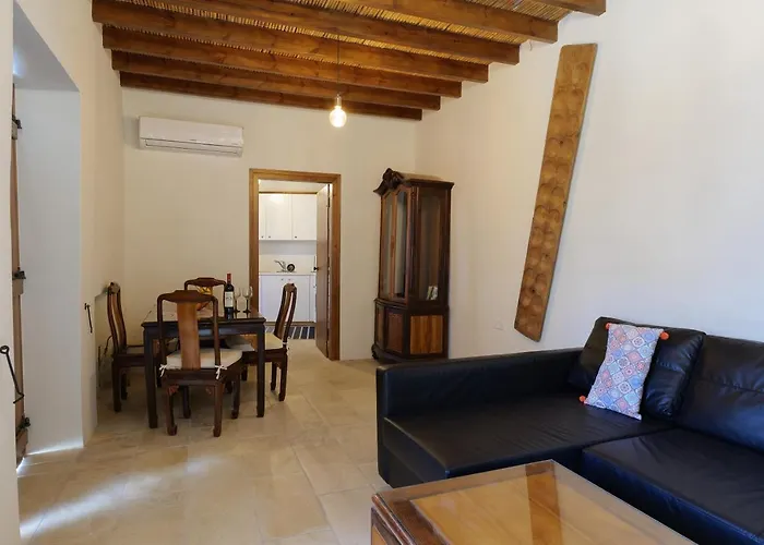 Stonehouse With Private Swimming Pool Βίλα *