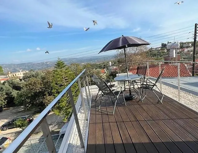 Stonehouse With Private Swimming Pool