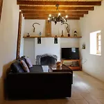 Villa Stonehouse With Private Swimming Pool