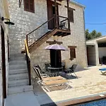Stonehouse With Private Swimming Pool Paphos