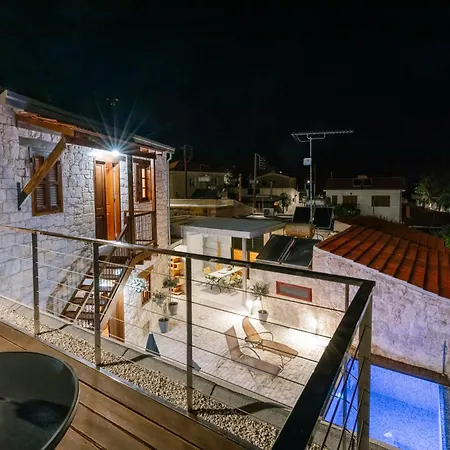 Stonehouse With Private Swimming Pool Villa